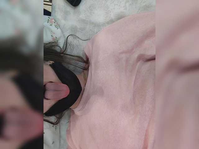 go to chat with Angelia22