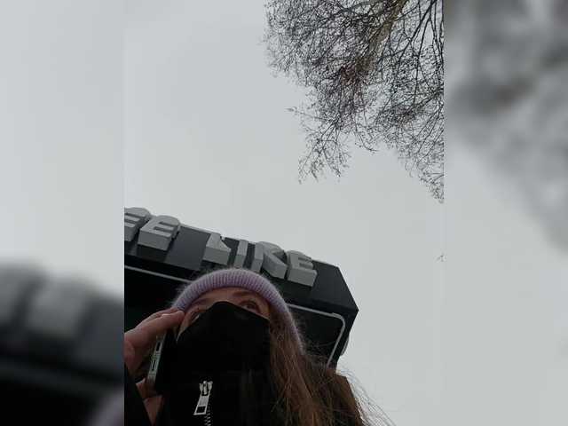 Angelia22's BongaCams show and profile