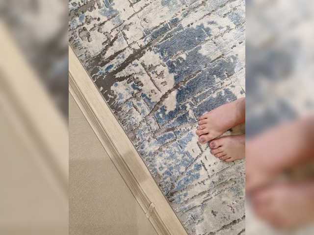 Angelia22's BongaCams show and profile