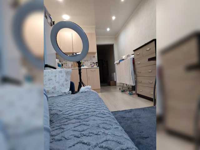 Angelia22's BongaCams show and profile