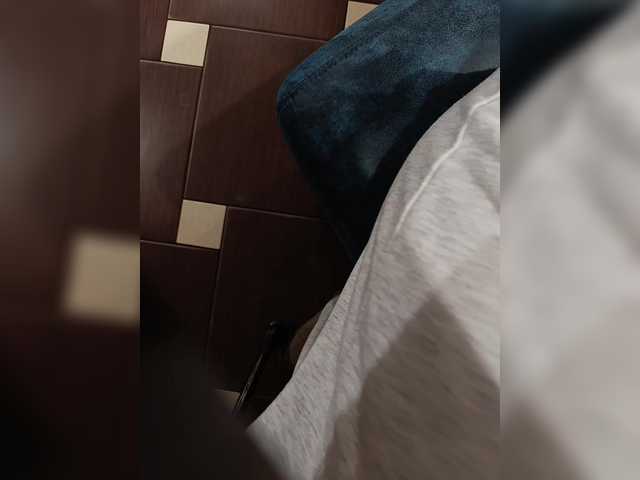 Angelia22's BongaCams show and profile