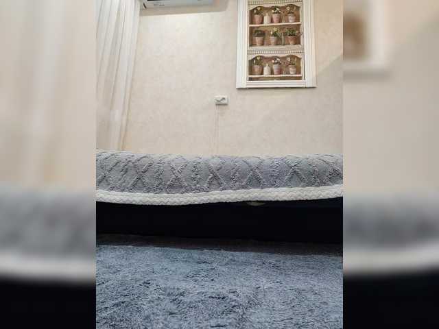 Angelia22's BongaCams show and profile