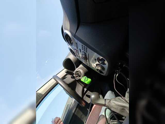 Angelia22's BongaCams show and profile