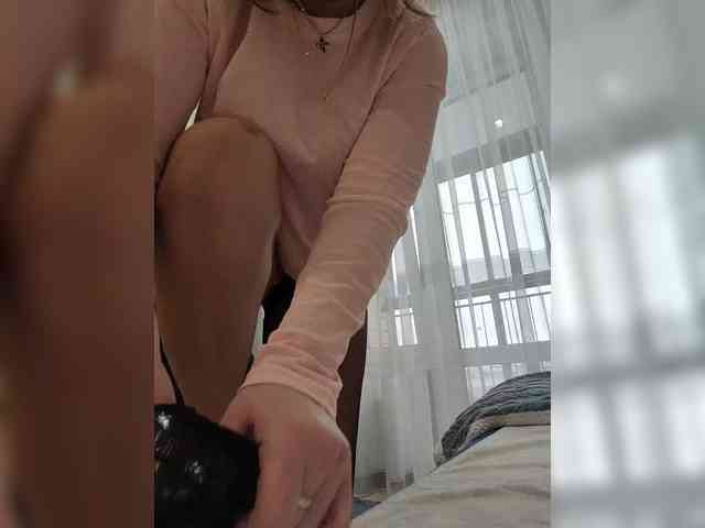 Angelia22 webcam