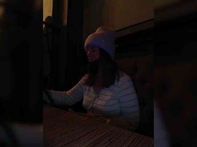 Angelia22 Live Webcam on BongaCams