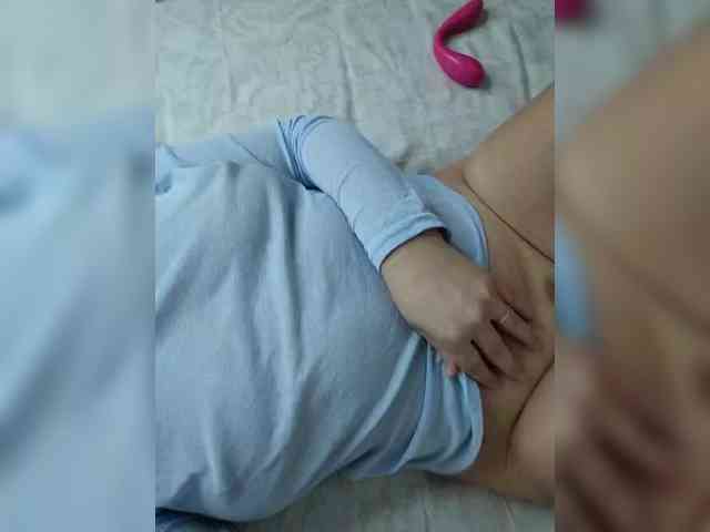 Angelia22 webcam