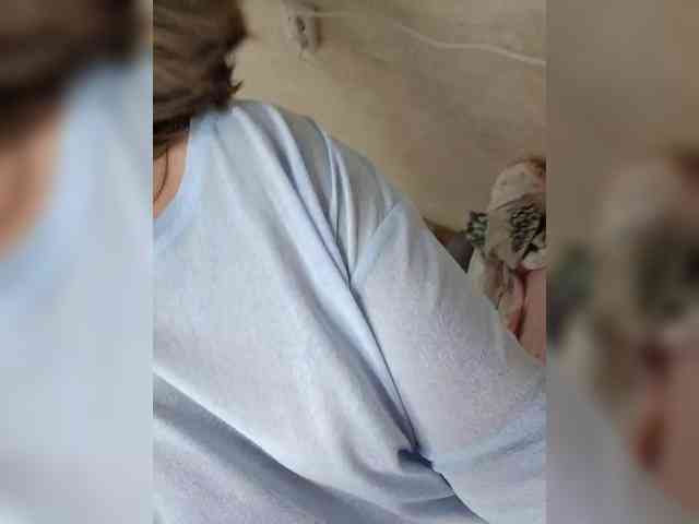 Angelia22 webcam