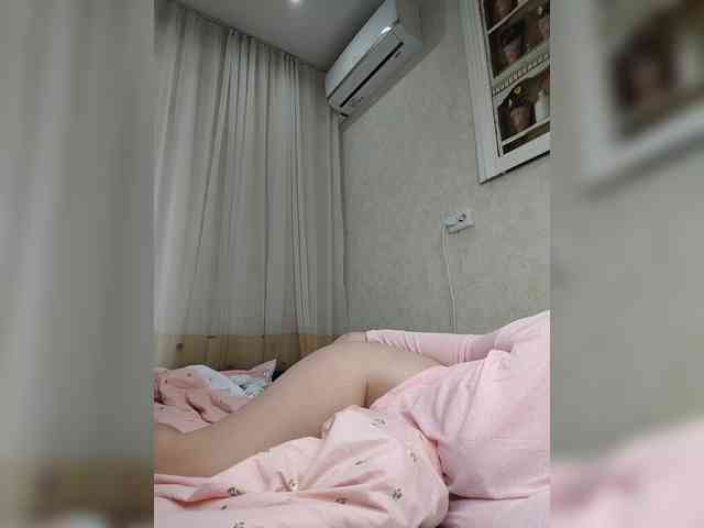 Angelia22 webcam