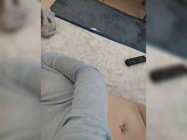 Angelia22 Live Webcam on BongaCams