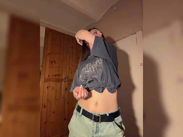 Wow-Eva's BongaCams show and profile