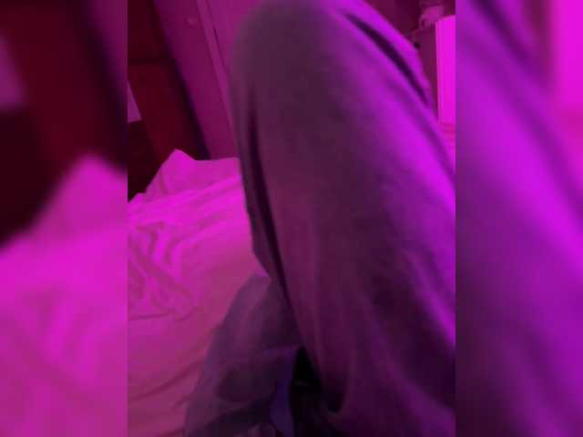 Wow-Eva's BongaCams show and profile