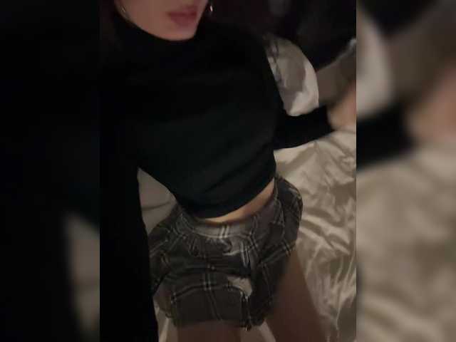 Wow-Eva's BongaCams show and profile