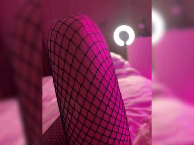 Wow-Eva's BongaCams show and profile