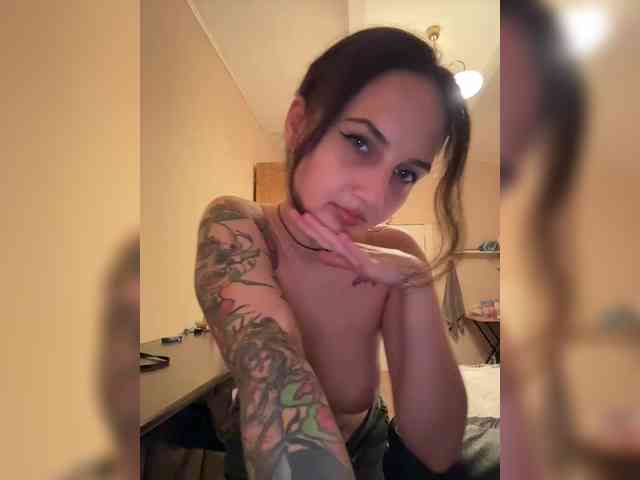 Wow-Eva webcam