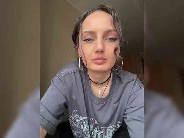 free adult chat now Wow-Eva