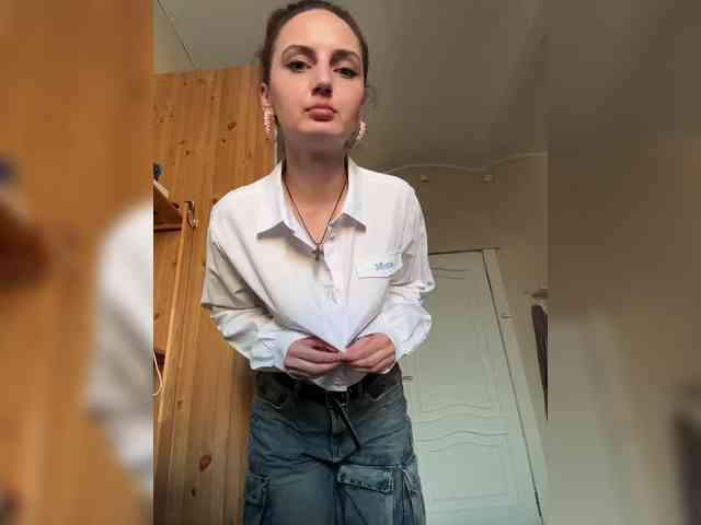 Wow-Eva webcam