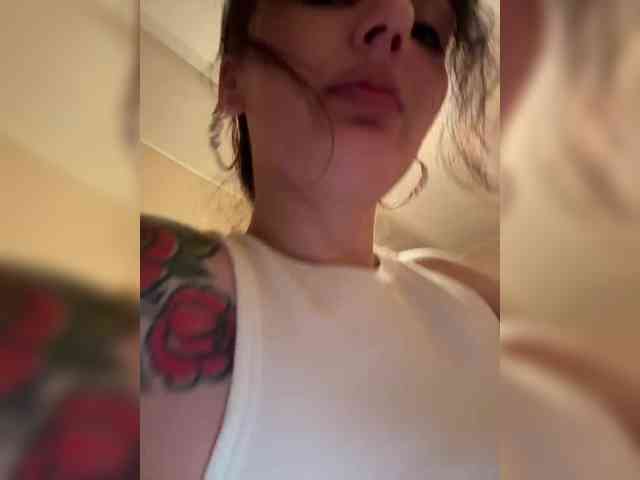 live videochat Wow-Eva