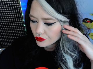 Laura-Wicked Porn Show