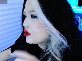 Laura-Wicked Porn Show