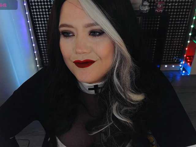 Laura-Wicked's BongaCams show and profile