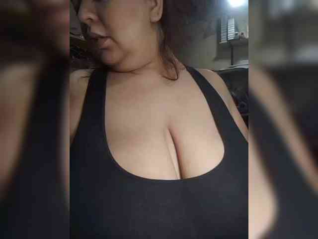 FantasyBoobs webcam