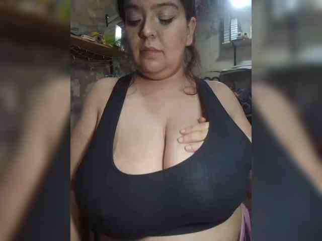 FantasyBoobs webcam