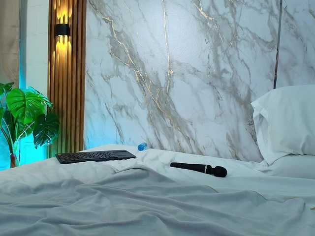  mike-maite chat room