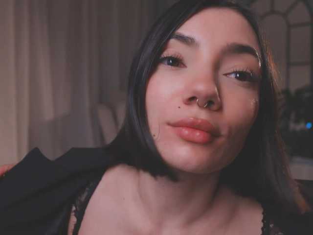 AmyArmstrong's BongaCams show and profile