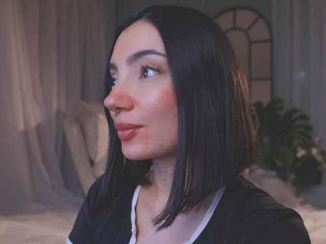 AmyArmstrong's BongaCams show and profile