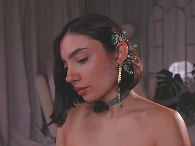 AmyArmstrong's BongaCams show and profile