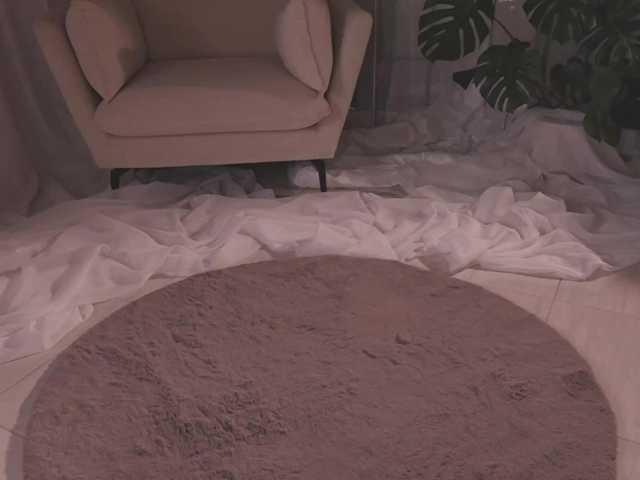 AmyArmstrong's BongaCams show and profile