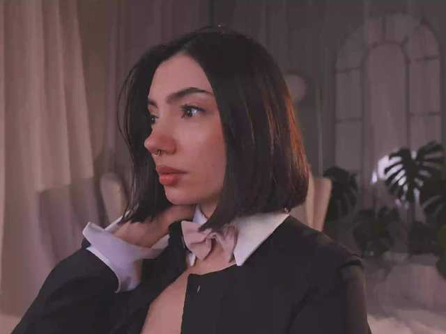 AmyArmstrong's BongaCams show and profile