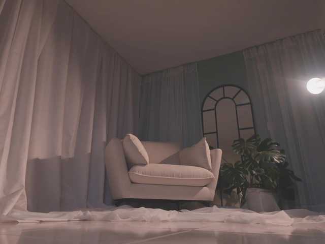 AmyArmstrong's BongaCams show and profile