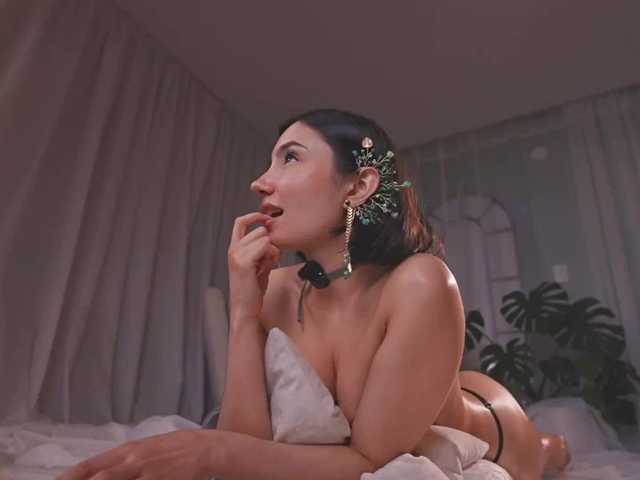 AmyArmstrong's BongaCams show and profile