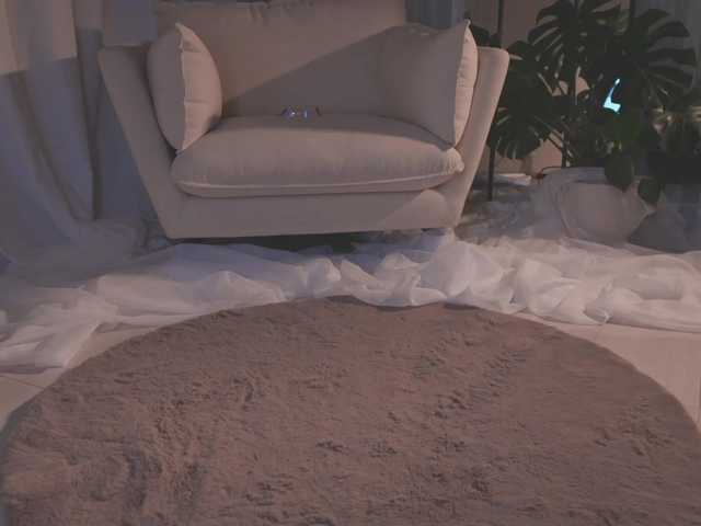 AmyArmstrong's BongaCams show and profile