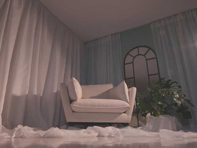 AmyArmstrong's BongaCams show and profile