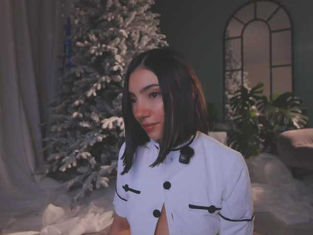 AmyArmstrong's BongaCams show and profile