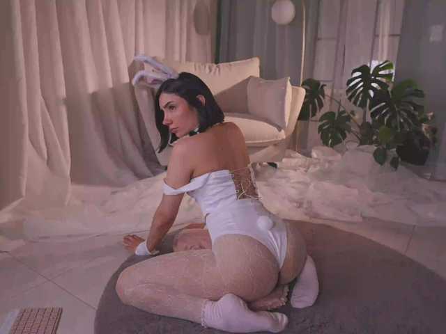 AmyArmstrong's BongaCams show and profile