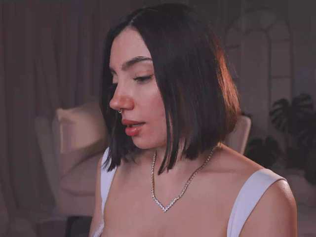 AmyArmstrong's BongaCams show and profile