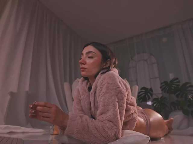 AmyArmstrong's BongaCams show and profile