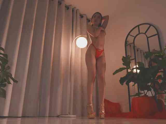 AmyArmstrong Live Webcam on BongaCams
