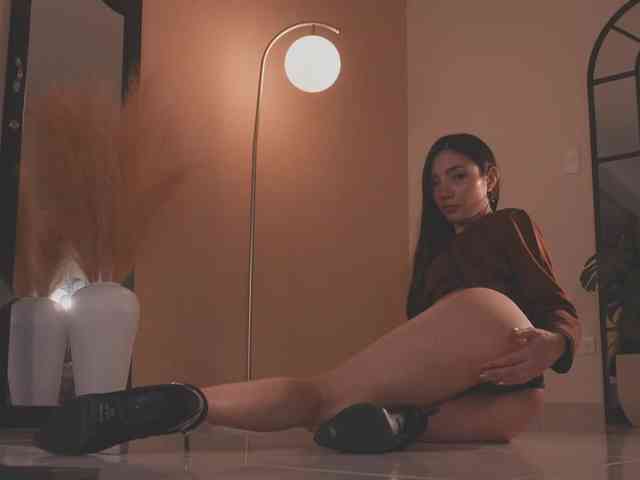 streaming web cam AmyArmstrong