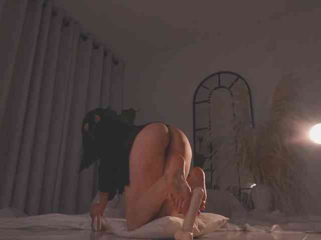 private chatroom AmyArmstrong