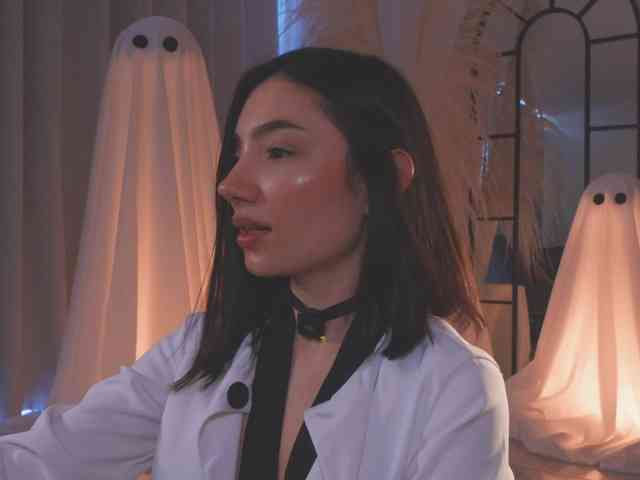 AmyArmstrong Live Webcam on BongaCams