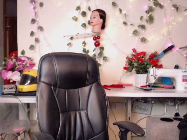 Lilianjackson webcam bongacams model stream image