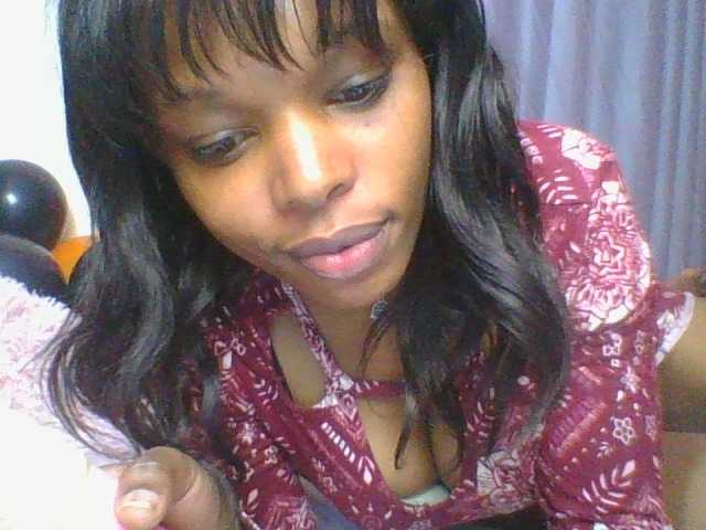 Lilianjackson webcam bongacams model stream image