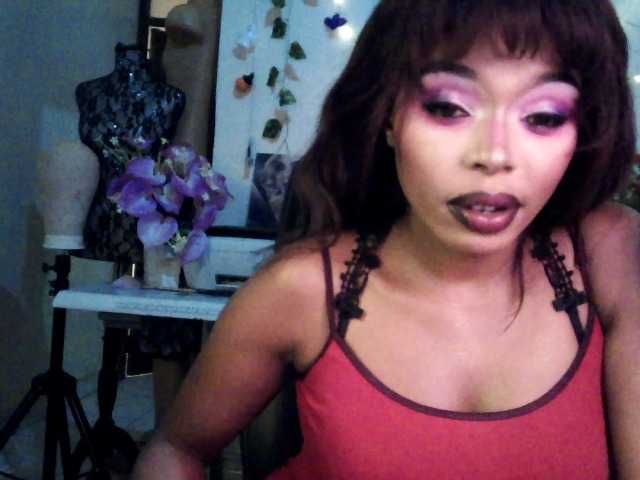 Lilianjackson webcam bongacams model stream image