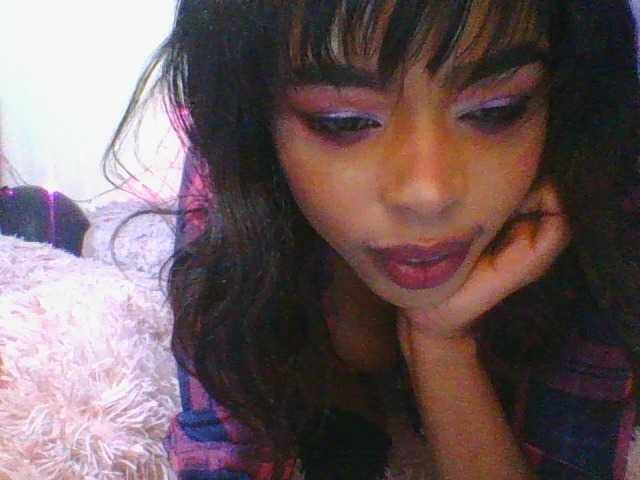 Lilianjackson webcam bongacams model stream image