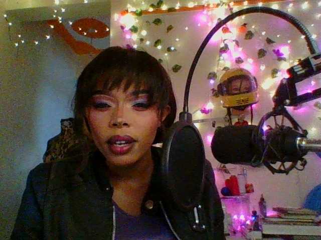 Lilianjackson's BongaCams show and profile