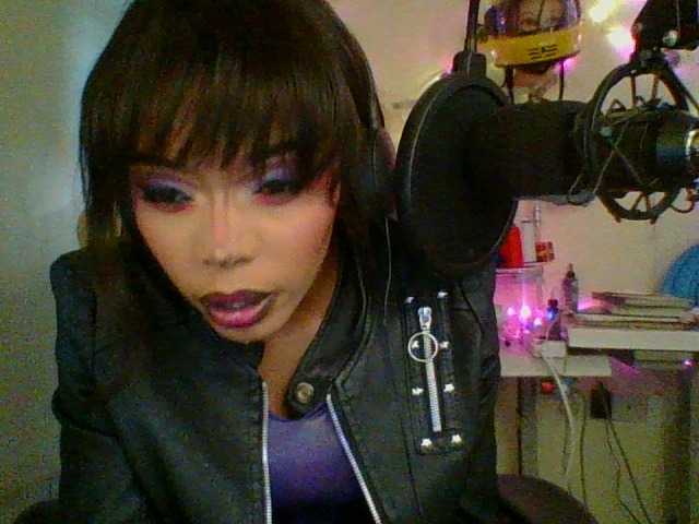 Lilianjackson's BongaCams show and profile